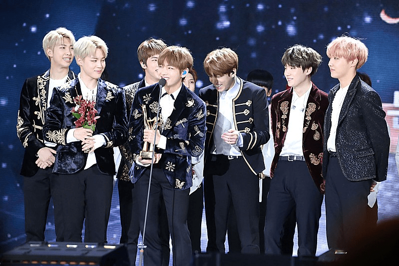 Korean boy group BTS giving thank you speech at an music awards show
